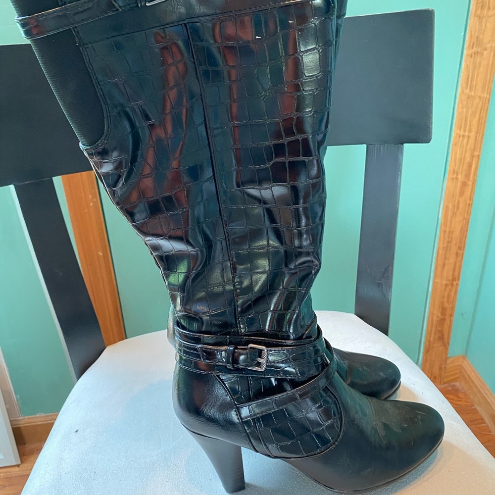 Faux leather high heeled boots